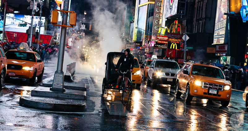 This is a photograph of the 'Street life in NYC' article!