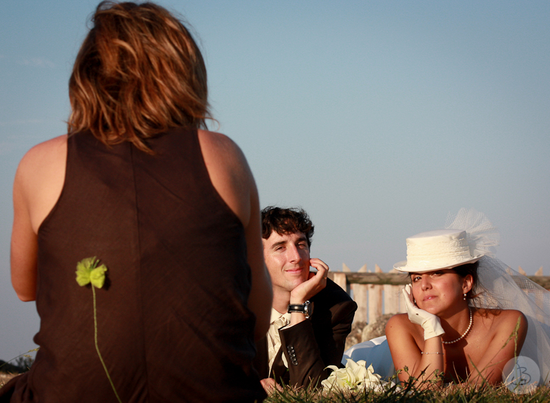 This is a photograph of the 'Aur&eacute;lie &amp; Thomas wedding' article!