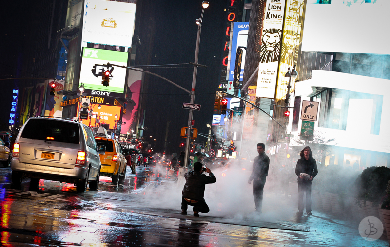 This is a photograph of the 'Street life in NYC' article!